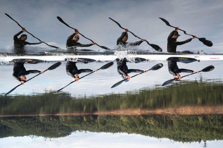 Geriausioje vasario sporto nuotraukoje – baidarininkų yriai